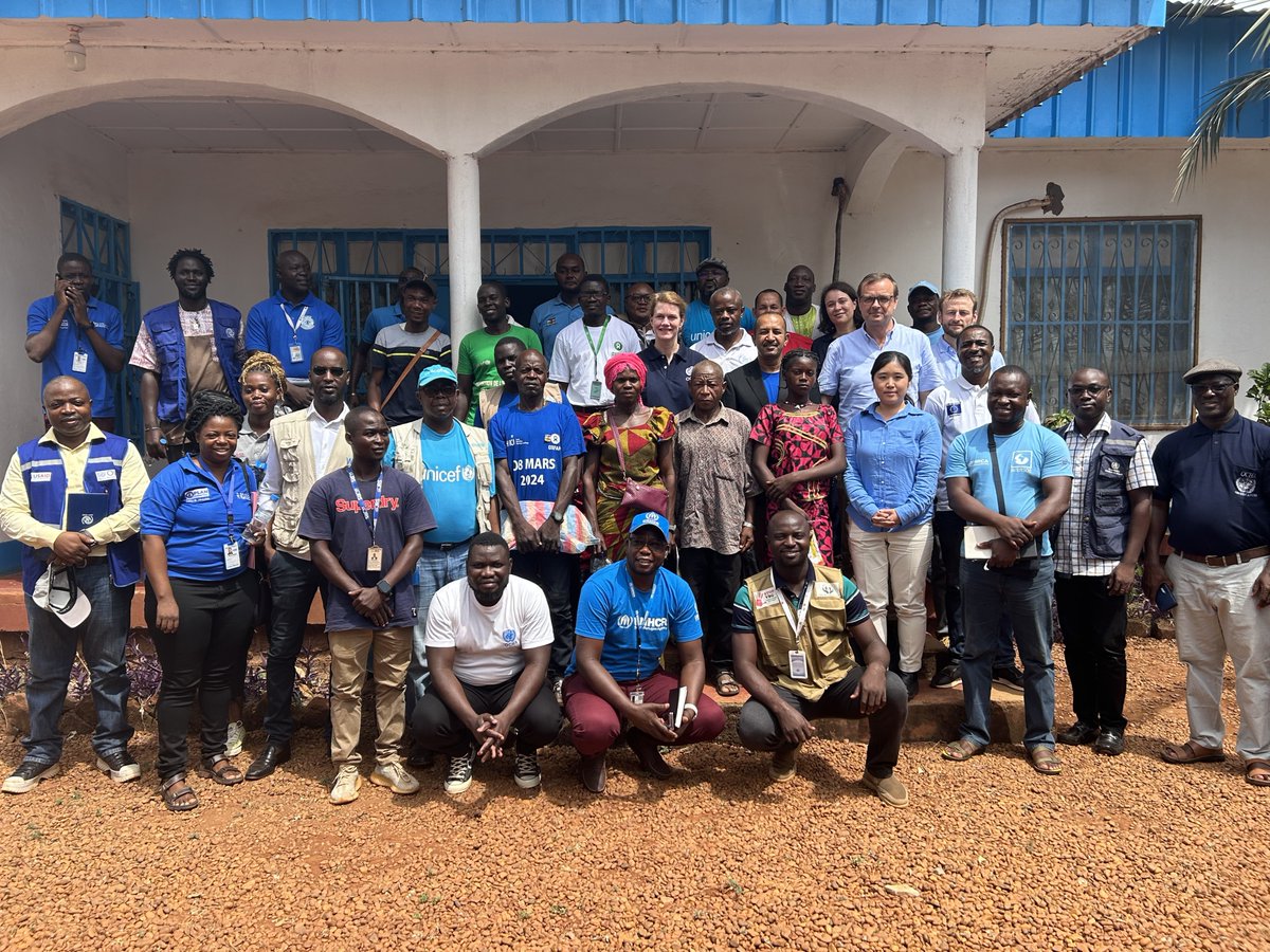 Excellent visit to Bria 🇨🇫 with the @UNOCHA Donor Support Group. I had the opportunity to meet with displaced & returning communities, & with the dedicated colleagues on site who work tirelessly to provide humanitarian aid to the people who need it the most. #InvestInHumanity