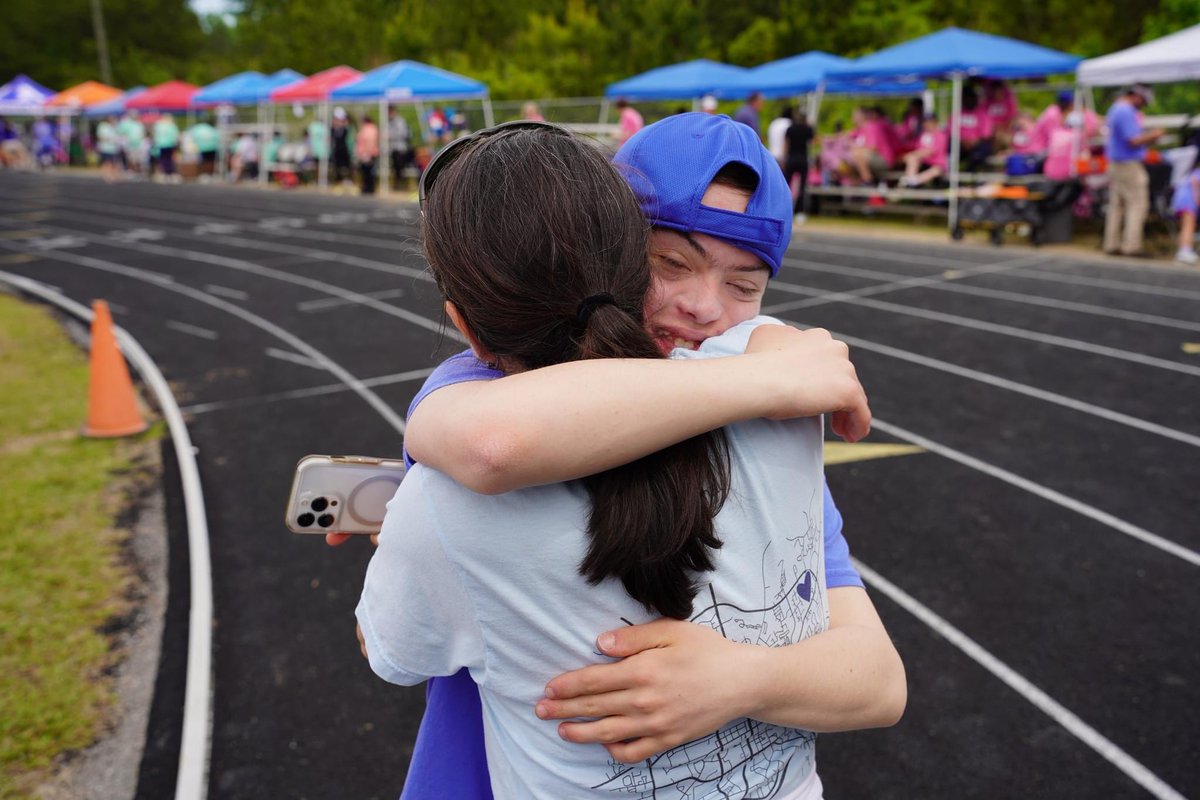 SPECIAL OLYMPICS 🎉🏅: Auburn City Schools students showcased their talent, determination, and spirit during the 2024 Special Olympics Alabama - Lee County Track Meet! 🌟

Click the Link Tree in our bio to see more on #AuburnCitySchools Facebook or Instagram!