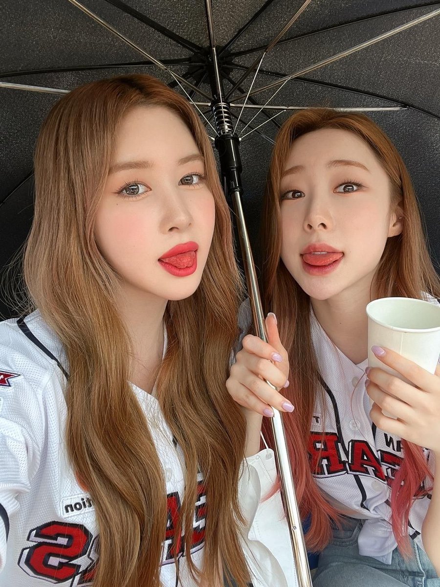 wjsn moments that could kill a sapphic 💞 (@wjsnsapphic) on Twitter photo 