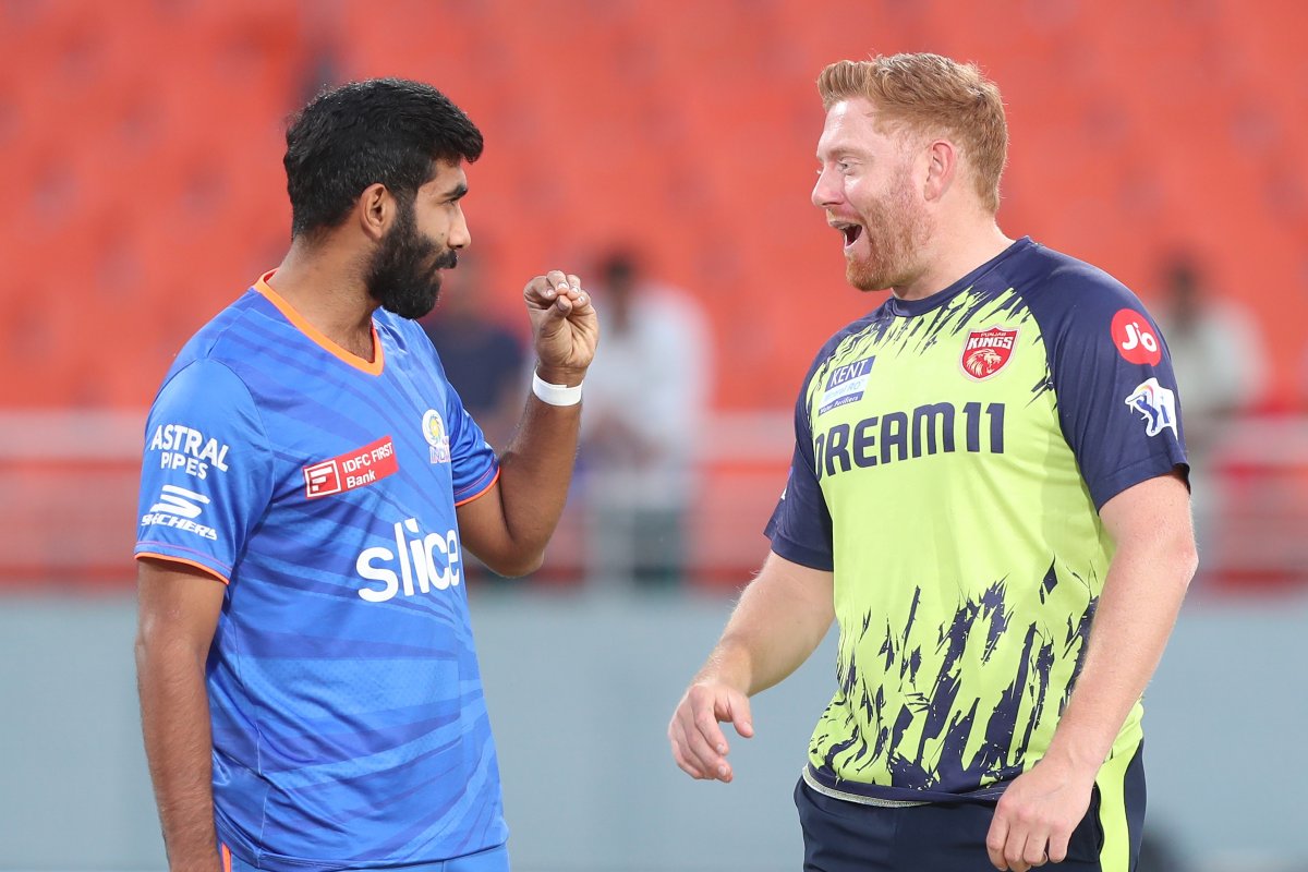 🚨 PBKS opt to bowl against MI in Mullanpur

🏏 Jonny Bairstow is OUT; Rilee Rossouw come in 

#IPL2024 #PBKSvsMI