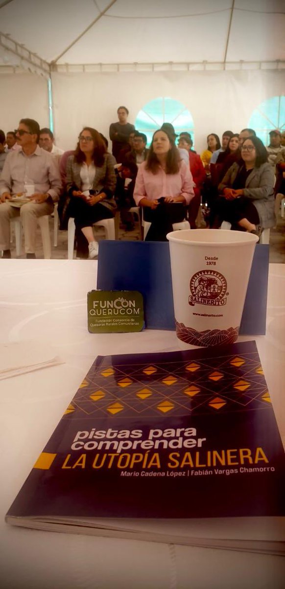 ¡El feriado energético no nos detiene, seguimos adelante con nuestro compromiso de impulsar la economía social y solidaria! Hoy estuvimos presentes en la inauguración del Centro de Distribución TQB y en el lanzamiento del libro "Pista para comprender la utopía Salinera". 💪📚
