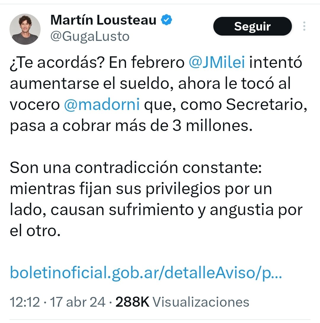 jdoedoe101101's tweet photo. Ayer, criticando a Adorni porque subió su sueldo un 16% con su ascenso de Subsecretario a Secretario // Hoy, levantando la mano para TRIPLICARSE el sueldo de senador https://t.co/UW2EAkW3UK