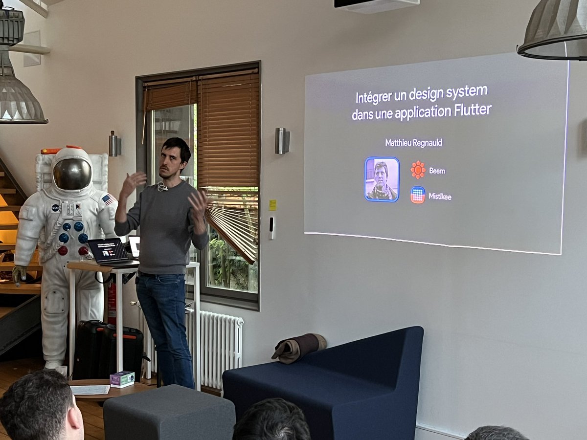 Guillaume Diallo (@guitoof) on Twitter photo Et on poursuit avec l’intégration des design system en <a href="/FlutterDev/">Flutter</a> avec Matthieu Regnauld au <a href="/FlutterNantes/">Flutter Nantes</a>
Ça on adore chez <a href="/bam_lab/">Theodo Apps</a> 🎨🤩 Et on poursuit avec l’intégration des design system en <a href="/FlutterDev/">Flutter</a> avec Matthieu Regnauld au <a href="/FlutterNantes/">Flutter Nantes</a>
Ça on adore chez <a href="/bam_lab/">Theodo Apps</a> 🎨🤩
