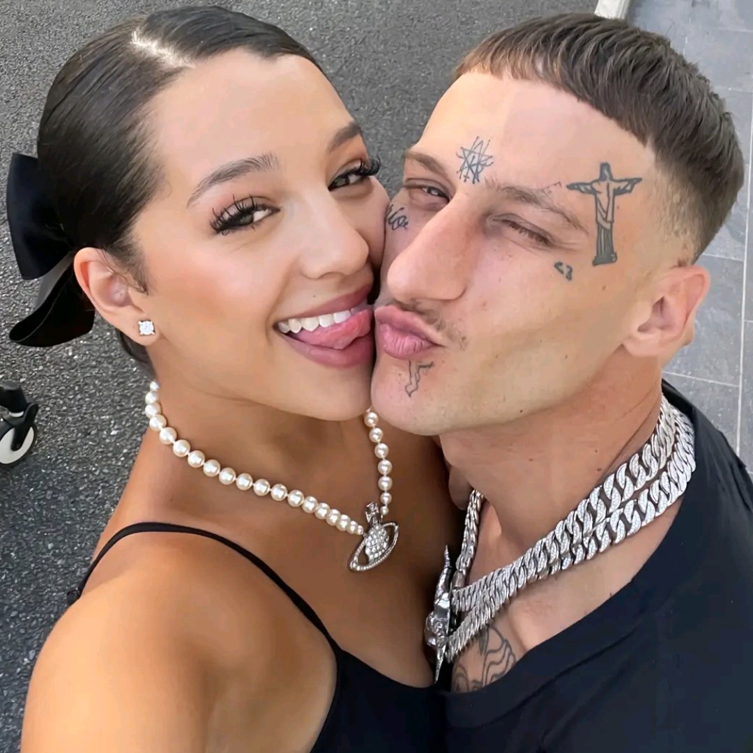 salvii🧛🏻 (@yourpussymydrug) on Twitter photo 