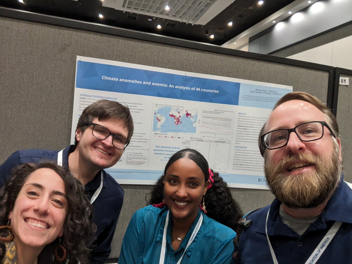 Finally made it to #paa2024 after a delay and immediately found all three of my advisees at Alfredo's poster! His postdoctoral work using global @DHSprogram data shows that anemia increases with temperature exposures for adult women.