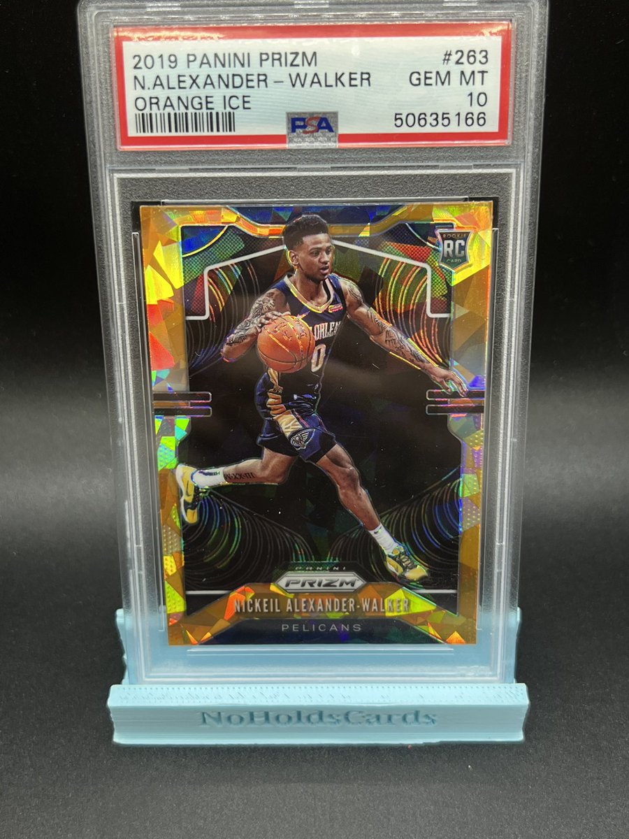 #NOHOLDSALE🐻 

$20

NICKEIL ORANGE ICE PRIZM ROOKIE PSA 10 

Defensive beast for Minnesota 

RTs &amp; Tags Greatly Appreciated!