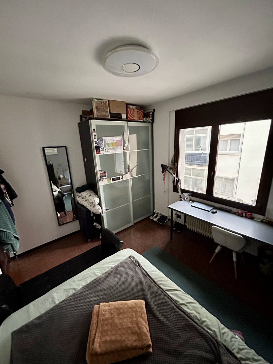 ⚠️ Es lloga habitació doble ⚠️
📍 Les corts L3
🗓️ Curs 24-26

+ info dm

Agrairia difusió 🙄