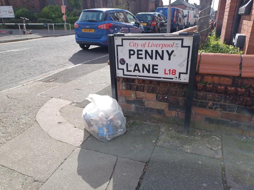 Gill celebrated our 2nd birthday with a bag of litter removed from the pavements of Penny Lane #pennylanewombles #litterpicking #sustainable #gogreen #savetheplanet #beatles #pennylane #thebeatles #liverpool #keepbritaintidy #litter