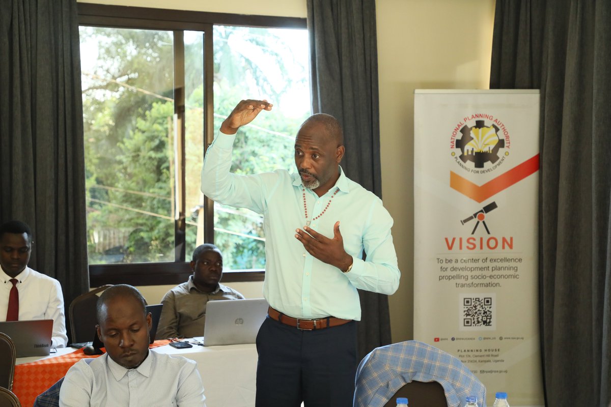 NPA_UG's tweet photo. We have concluded an engagement on the #NDPIV with the Minister of State for Planning, Hon @AmosLugoloobi. We discussed how to deliver the #NDPIV following the Cabinet's approval of the #NDPIVStrategicDirection.
@JosephMuvawala @mofpedU https://t.co/xo9IgV6ucW