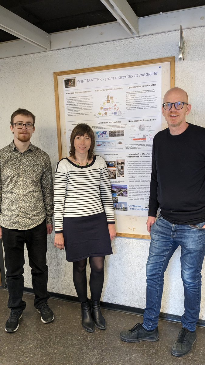 Great to meet again Prof. Reidar Lund and Szymon Szostak from the Department of Chemistry at the University of Oslo, for a short visit. Very inspiring discussions on the self-assembly of peptides. 🤓