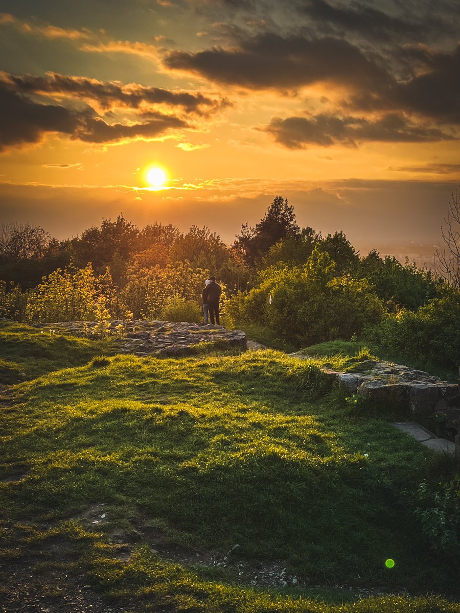 OneStepForward7's tweet image. Wczorajszy zachód słońca na Górze św. Marcina #Tarnów