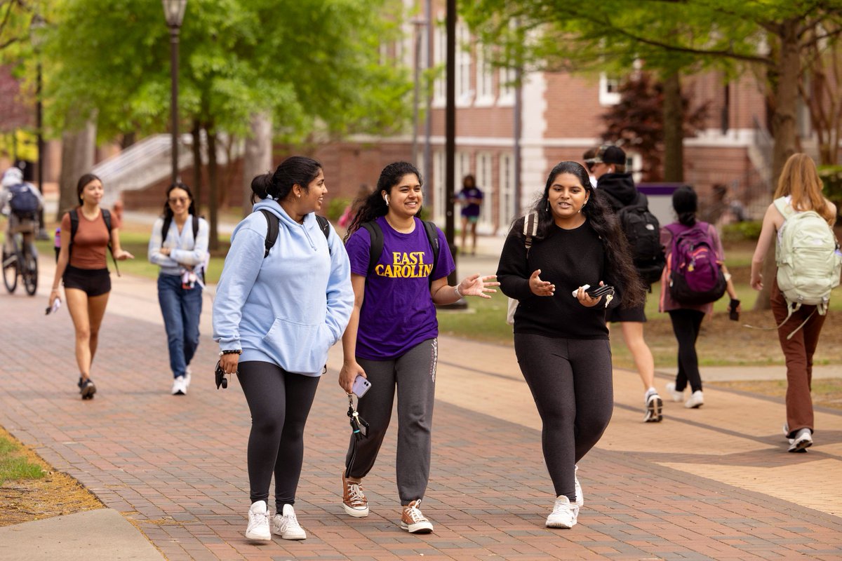 As the semester winds down, remember there #ARRRGH resources to help you. 💜 DSS offices are open and here to help you. Schedule a meeting with our staff for help regarding your accommodations. Schedule a meeting ➡️ buff.ly/3Q7aXzK