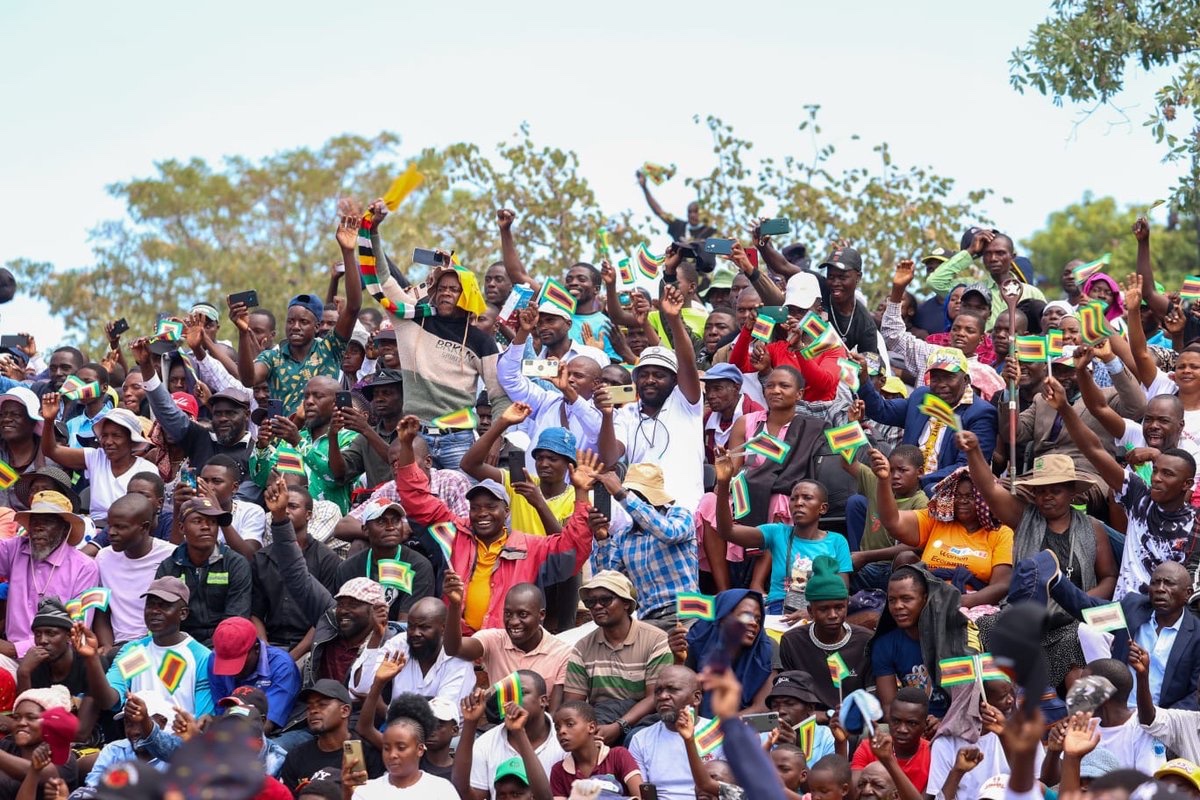 44 years of independence 🇿🇼 
On this special day, let's reflect on our journey, honour our heroes, and celebrate the journey we are on to a stronger, more prosperous Zimbabwe for all. 
#ZimbabweIndependenceDay #TogetherWeRise