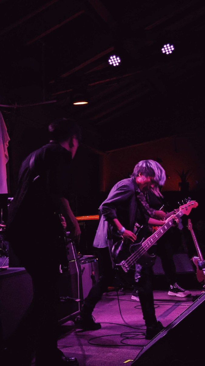 wander_band's tweet photo. Biiiiig thank you to everyone that came out on a weekday to watch us play! We had a great time hanging with long time friends and meeting new fans. Also huge shout out to @latenight_drive and @PleasurePillUSA for playing incredible sets 

NEXT SHOW: 
JUNE 29 @ BOTTOM OF THE HILL https://t.co/xk37zYwlI1