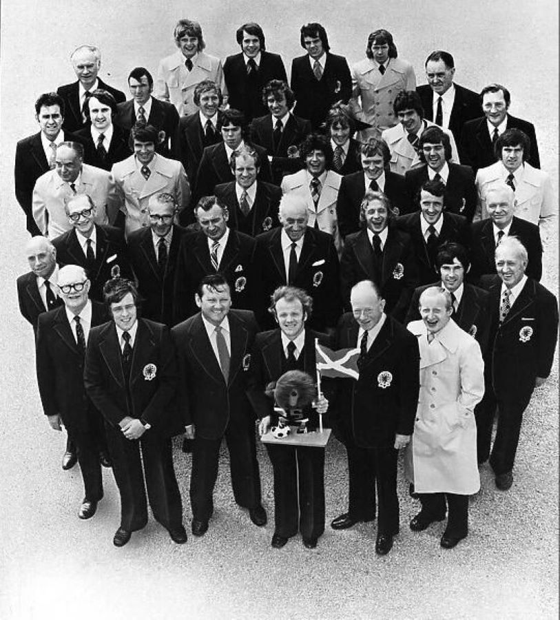 Great pic of Scotland's world cup squad in 1974. Kenny next to Sandy Jardine and Jim Stewart. Some real legends in there.
