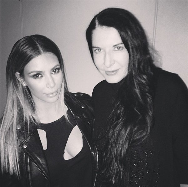 aeltrileaf's tweet photo. @ArtistisPresent @Conradshawcross See, #MichaelMaxwell AKA #MarinaAbramovic @ArtistisPresent isn't exactly someone that you want to be linked to RN. Ask @ZelenskyyUa ,@KrisJenner and @KimKardashian. Remember what @KattWilliams said about everything coming out in 2024? He wasn't lying 🤷♀️. https://t.co/0oqvC6Uy3k https://t.co/Vr9nX2D5m1