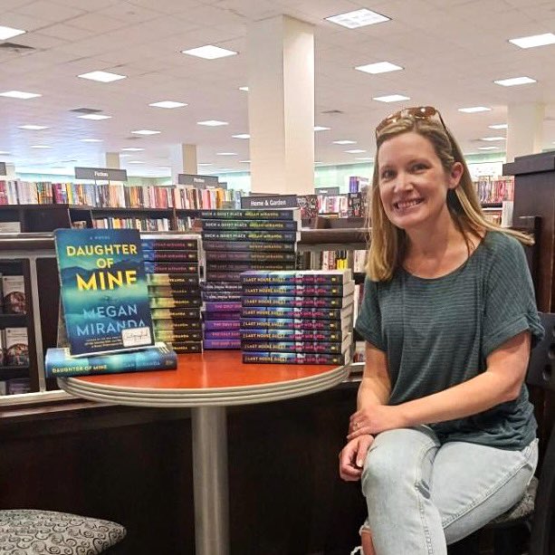 Megan Miranda stopped in over the weekend to sign copies of her books! We still have many in stock and you can look forward to seeing her at the @BNMooresville grand opening! Follow them to find out when!

#BNBuzz #BNTheKnow #iloveit #bnbirkdale #BNMagic #BNBookFun #yeahTHATbn