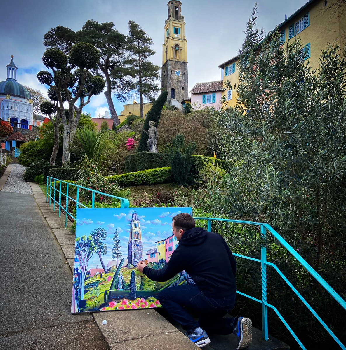 Had the pleasure of painting on-site at the magical Portmeirion. #Portmeirion #Cymru #Wales #Welshart @Portmeirion @visitwales @CyngorGwynedd