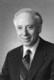 El 18/04/1940 nació Joseph L. Goldstein, Premio Nobel de Fisiología o Medicina en 1985 compartido con Michael S. Brown por sus descubrimientos sobre la regulación del metabolismo del colesterol