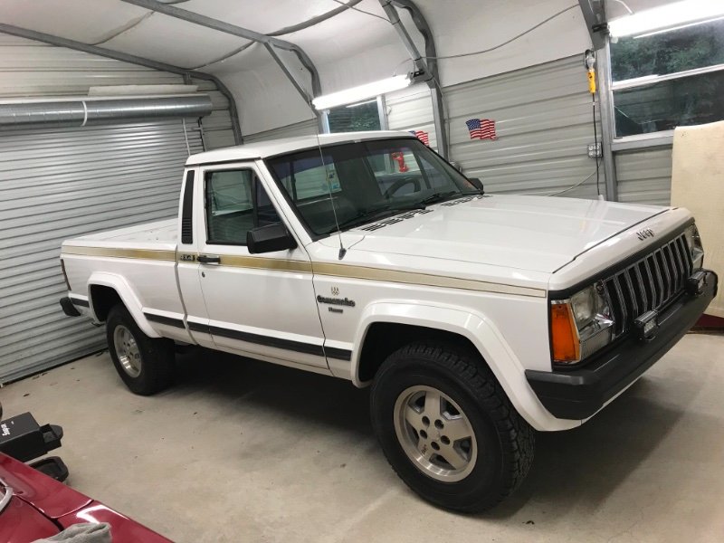 CaraparC's tweet photo. #Thursday

#JeepComancheMJ #Jeep #Comanche #MJ #JeepComanche #JeepMJ #ComancheMJ

📷= internet https://t.co/9BErPORB9A