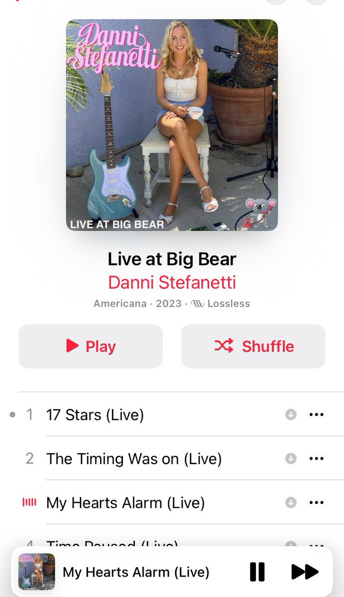 It’s a great day for listening to @DanniStefanetti I love this album from start to finish @JeffPanzer2 @WesleyMediaHub @KateStantonSing @wlgthegoldens @wlgolden @EpicRoxy @GeorgeWMartinez @FredSatterfield