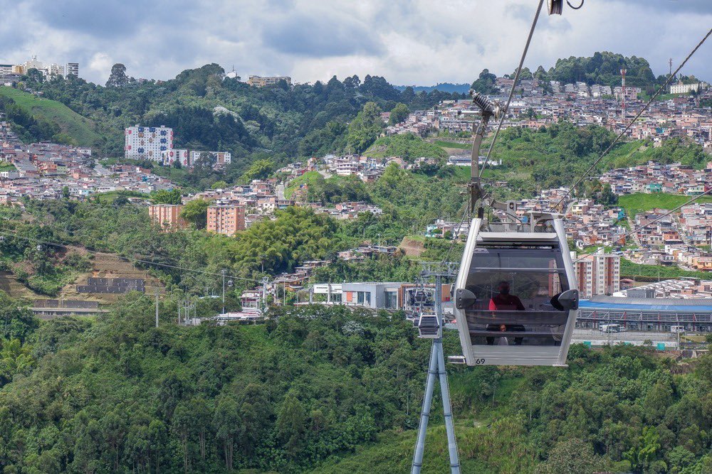 CableAéreoManizales tweet media