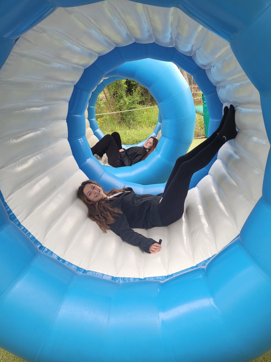 CatherineNLove's tweet photo. @MonacoTrip @DownendschNews Crazy fun time this afternoon at Village des Fous https://t.co/BproIKm1j9