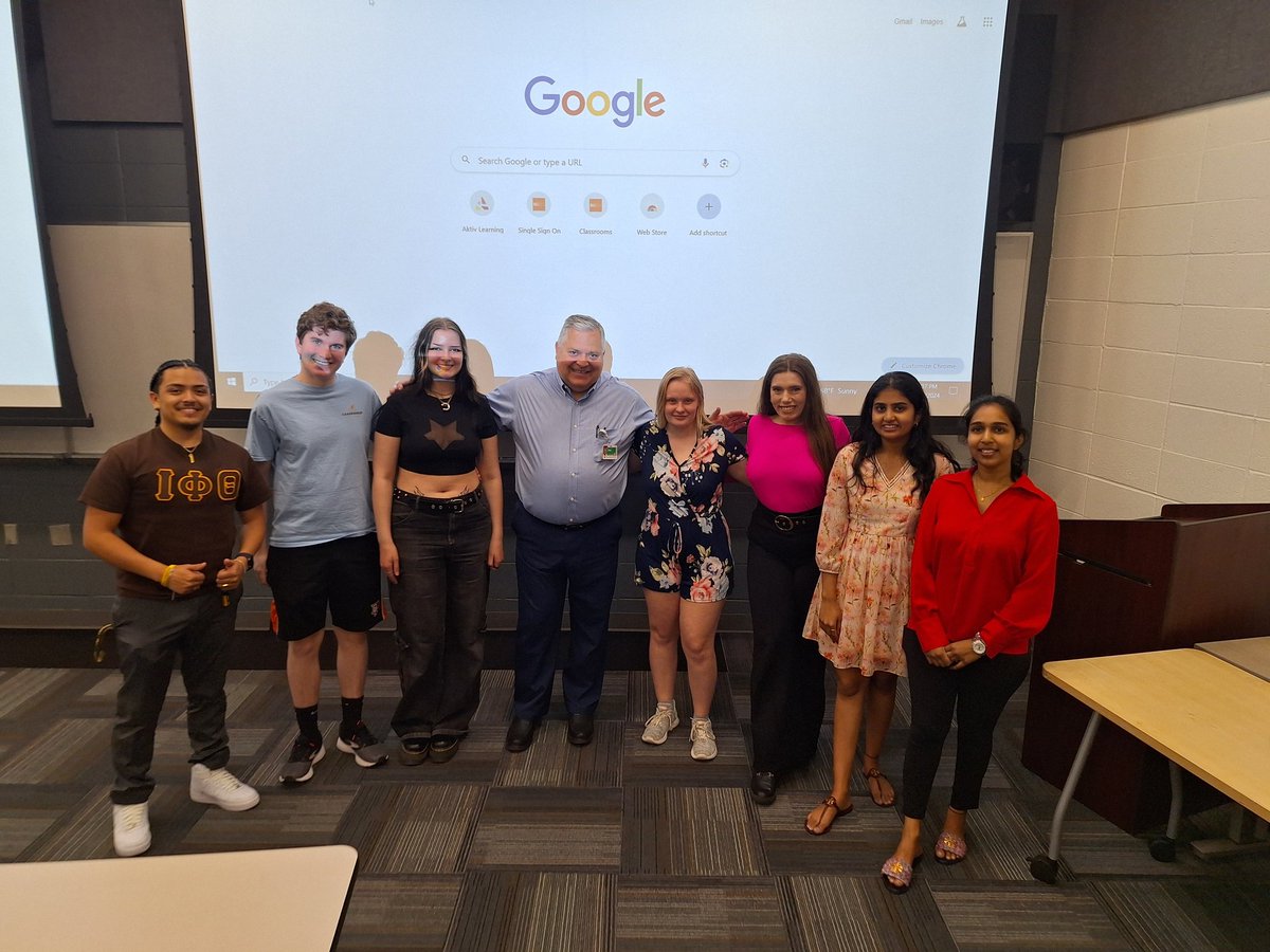 nslsbgsu's tweet photo. Our "Make It Happen" event was a HUGE Success!

A BIG thank you to Don Adamski, Sr. Human Resources Organizational Effectiveness Consultant at ProMedica of Toledo,  for coming and talking to our leaders!

Don shared insightful knowledge on what makes the most effective leaders! https://t.co/3739xnxdOp