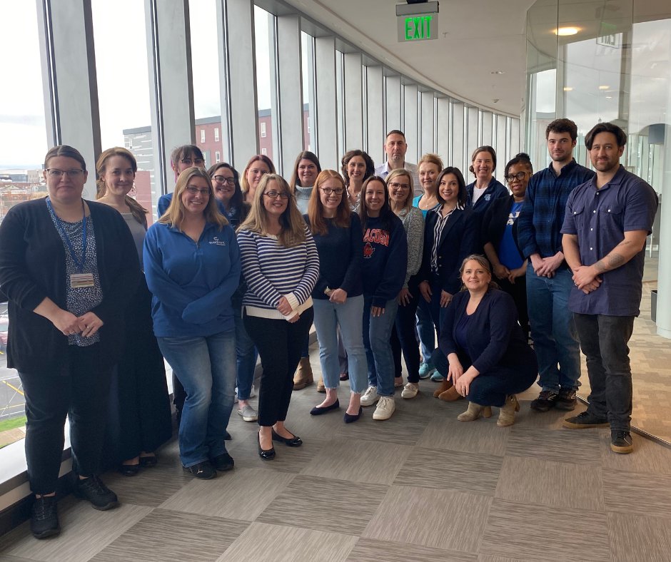 QuadBioInc's tweet photo. Showing solidarity by wearing blue! We've joined the #bluewave today, to show our support and to pay tribute to the courageous Syracuse officers who gave everything in the line of duty. Together, we support and honor their sacrifice. #Solidarity #SyracuseHeroes https://t.co/EzKaaVZjJw