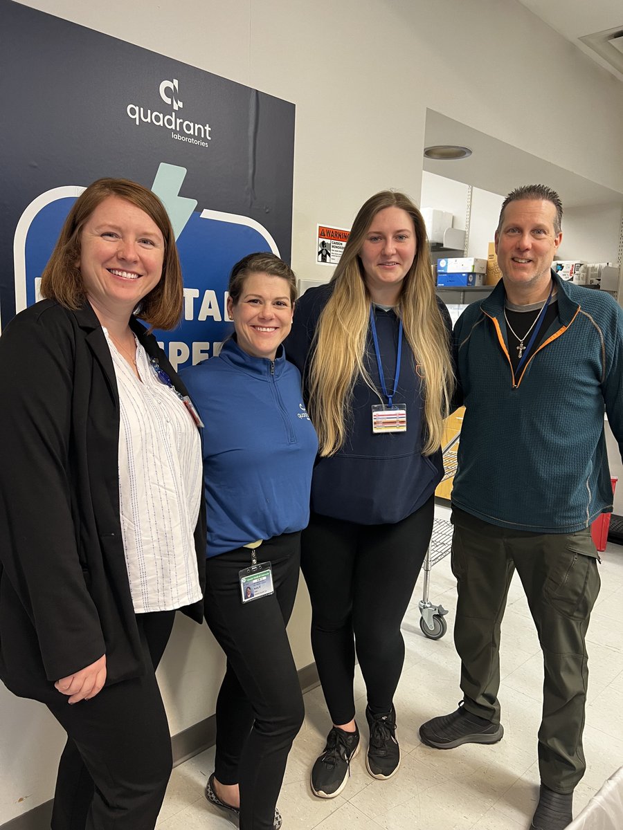 Showing solidarity by wearing blue! We've joined the #bluewave today, to show our support and to pay tribute to the courageous Syracuse officers who gave everything in the line of duty. Together, we support and honor their sacrifice. #Solidarity #SyracuseHeroes