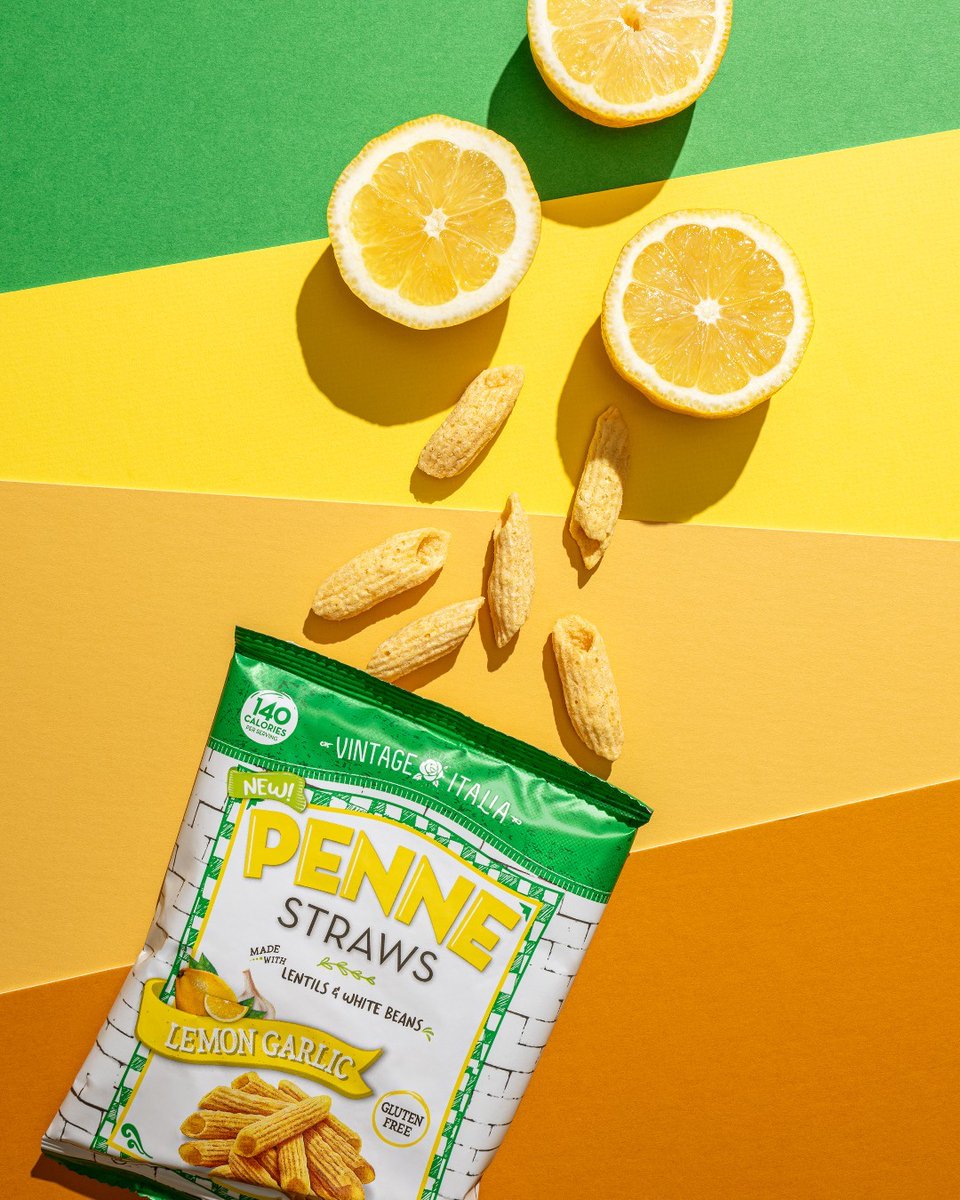 When the craving hits, nothing beats the tangy kick of lemon paired with the aromatic allure of garlic. Dive into these irresistible pasta snacks! 🍋💫 #TasteBudTemptation #LemonyGoodness