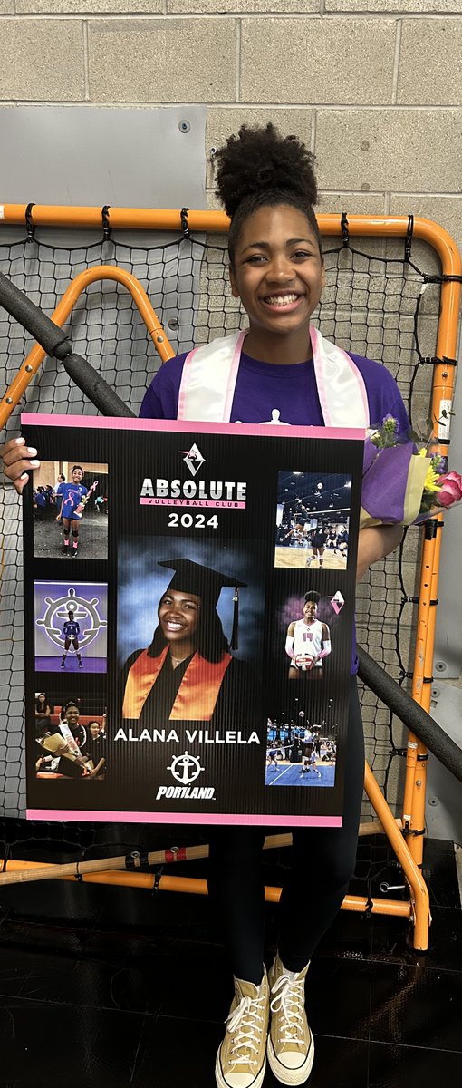 alanav_vb's tweet photo. @absolutevball Senior Graduation Ceremony 2024 https://t.co/8Z5npWYZv0