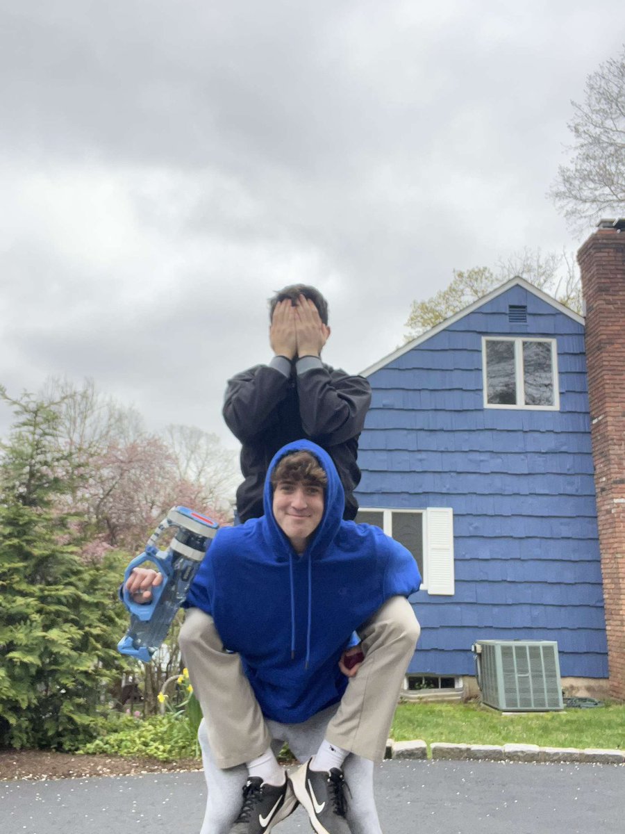 BR Senior Assassins tweet media