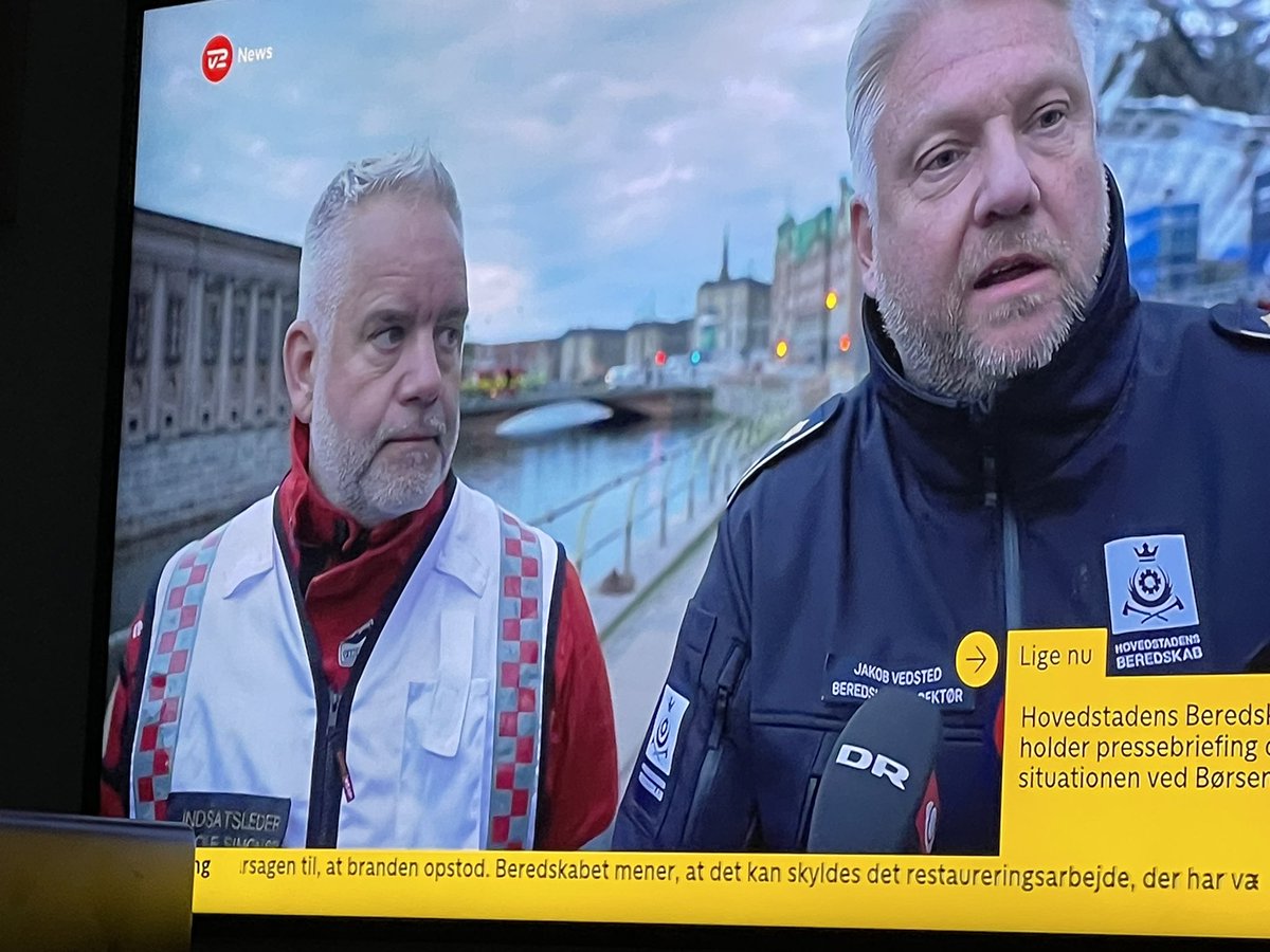 Journalist: “Hvor vild er denne opgave?”
Indsatsleder: “Det er utrolig dynamisk hændelse”