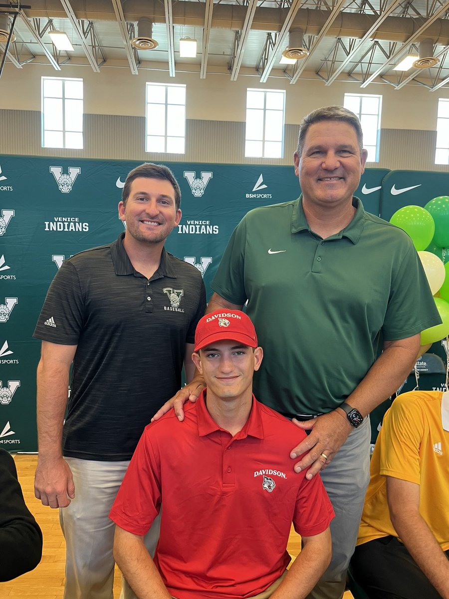 Congratulations to Simon Yochum on his collegiate signing today with @DavidsonBASE another Indian at the next level!