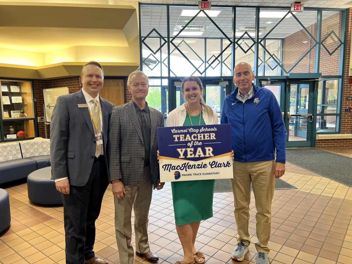 Today was a VERY special day at PTE…
Lori Bowser and MacKenzie Clark were surprised with Support Staff of the Year and Teacher of the Year awards!!! MAJOR Congratulations! We are lucky to have you! 🏆🏆🏆