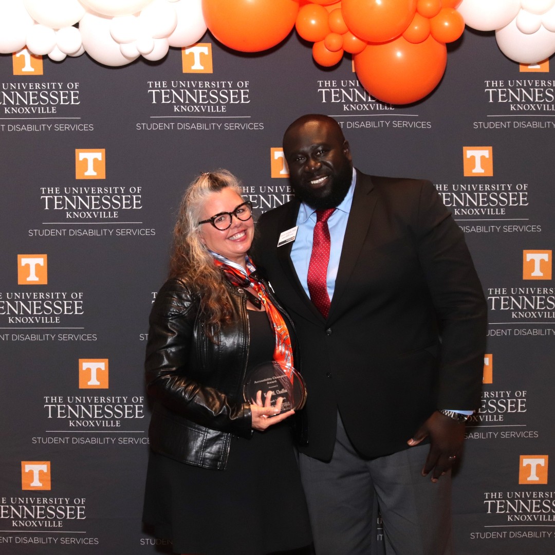 University of Tennessee College of Social Work (@utkcsw) on Twitter photo Big Orange Congratulations to Dr. Kate Chaffin who was recently honored with the Accessibility Champion Award from Student Disability Services!
<a href="/utksds/">Student Disability Services</a> #utkcsw #ChangeHappensHere Big Orange Congratulations to Dr. Kate Chaffin who was recently honored with the Accessibility Champion Award from Student Disability Services!
<a href="/utksds/">Student Disability Services</a> #utkcsw #ChangeHappensHere