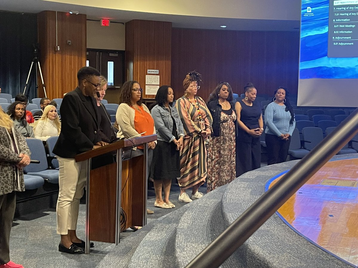We are SO proud of our Teacher Leadership graduates! They were recognized at the School Board meeting last night! <a href="/HamptonCSchools/">Hampton City Schools</a> <a href="/drkimleadership/">Dr. Kim</a> <a href="/hpetersonSEL/">Heather Peterson</a>
