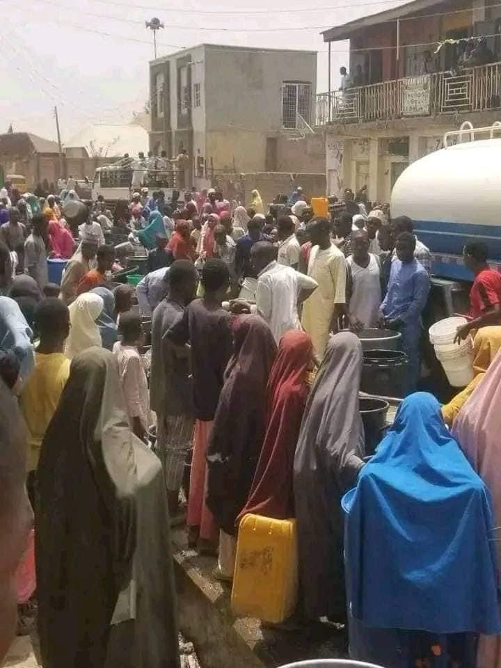 #WaterScarcity! 

Abba Gida-Gida has failed woefully, betrayed the confidence reposed in him by some of the people of Kano State.