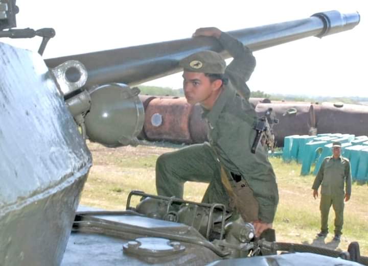 #GirónVictorioso
El desempeño de los tanquistas fue vital en la victoria definitiva en las arenas de Playa Girón. Felicitaciones a los tanquistas en este día.