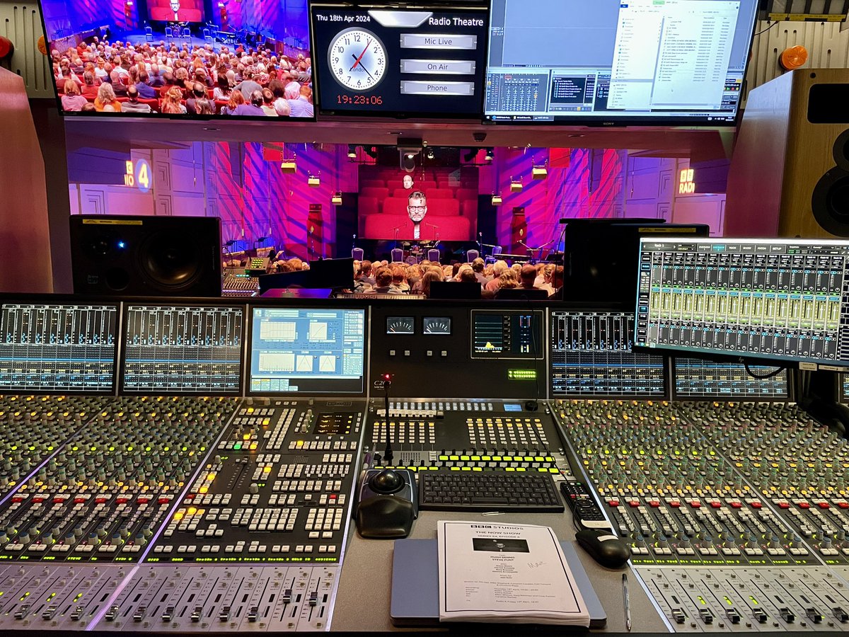 Marc Willcox (@marcwillcox) on Twitter photo One last time. Let’s do this…
<a href="/BBCRadio4/">BBC Radio 4</a> <a href="/BBCNowShow/">The Now Show</a> One last time. Let’s do this…
<a href="/BBCRadio4/">BBC Radio 4</a> <a href="/BBCNowShow/">The Now Show</a>