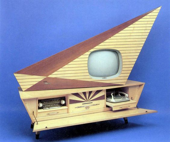 1957-62, Kuba Comet Imperial Home Entertainment System. 5' 7' tall, over 7' wide & 289 Lbs. The upper section rotates like a sail on a mast, allowing the viewer to swing the 23' b&w television and speaker system in the desired direction