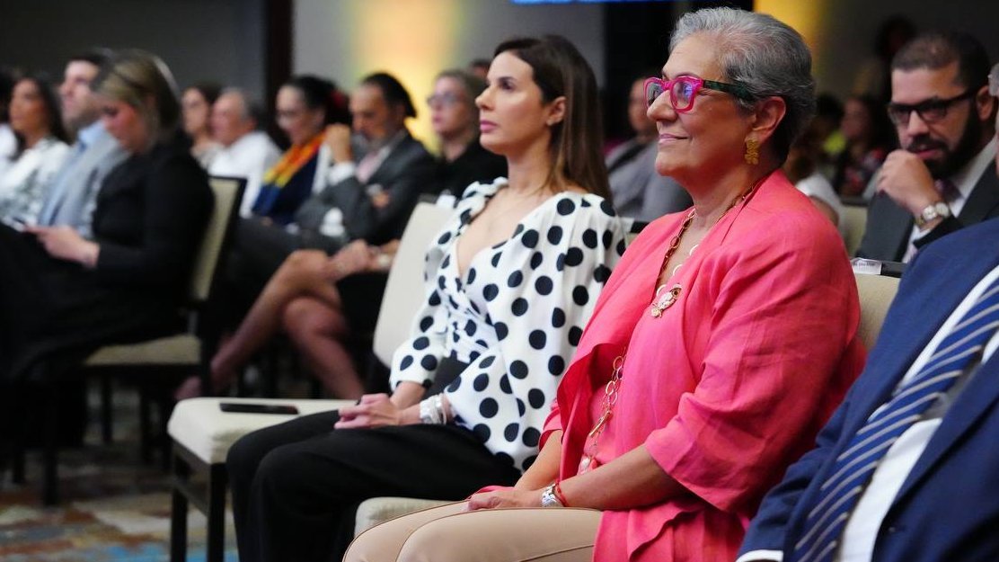itobisono's tweet photo. ¡Seguimos promoviendo la defensa y protección de la propiedad intelectual en el país!🇩🇴💪
Por eso participamos, junto a Alejandra Valdez, presidenta de @ADOPI_DR, en la #IPWEEK2024, un espacio de aprendizaje, intercambio y colaboración que nos motiva a promover un entorno seguro para todos los involucrados en la protección y promoción de los derechos de propiedad intelectual, como un instrumento clave para el desarrollo económico.