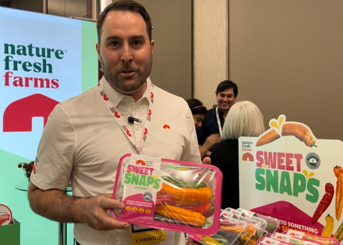 Seen and heard at Viva Fresh 2024 — Part 4. Check out video from some of The Packer's booth visits with companies showcasing new products, soon-to-be-released products and more. loom.ly/t4ZFbCg