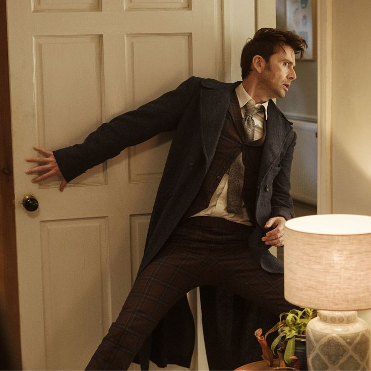 tantissimi auguri di buon compleanno a David Tennant, il nostro decimo e quattordicesimo dottore e tentoo che oggi compie 53 anni! 💙