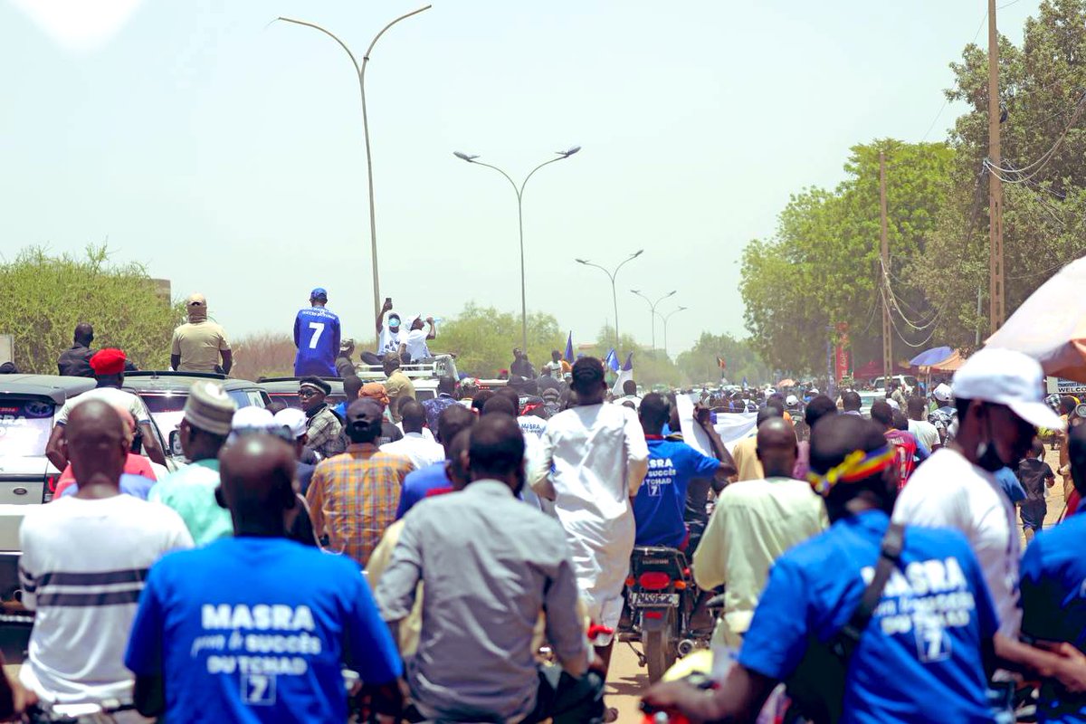 La vague d’espoir pour le triomphe de la justice et l’égalité, je la vois monter dans tout le pays. Après N’Djamena, cap sur Mongo, Abeche, Mangalmé, Ati.