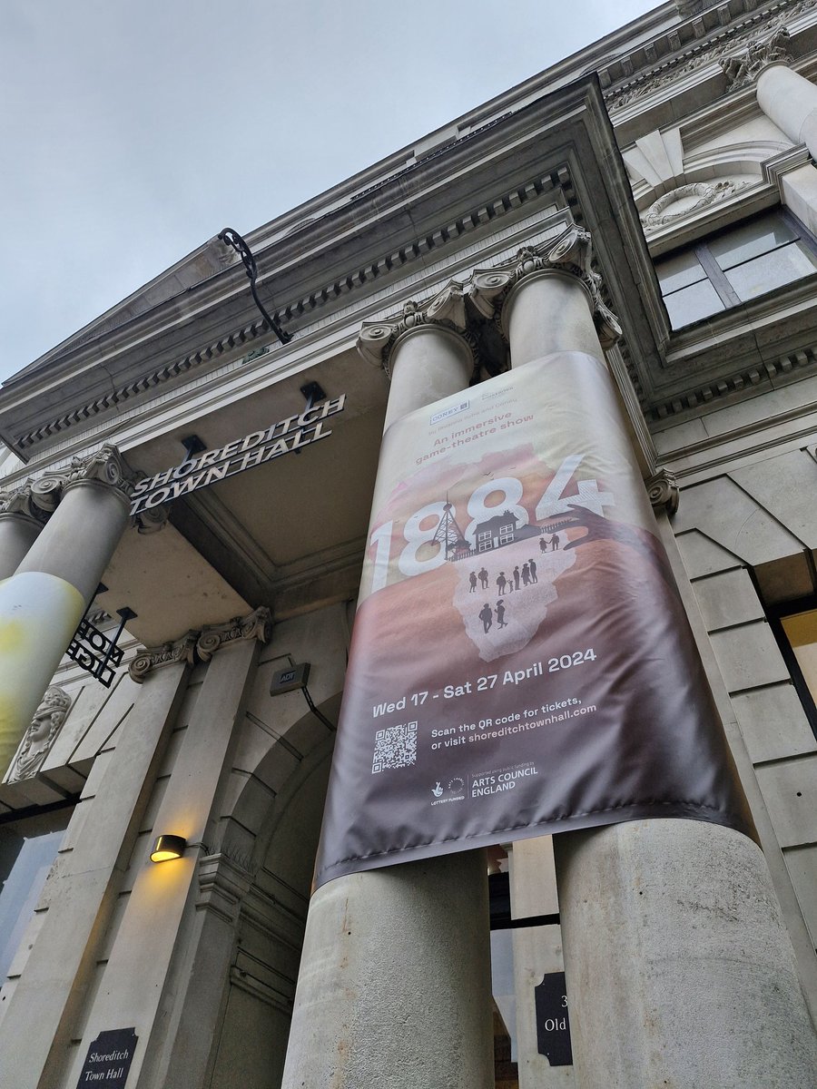 PhilipGlanville's tweet photo. Knackered after an already long week, but snuck a ticket to this, excited by some 'game theatre' at @ShoreditchTH, which over the years has made a bit of name for itself hosting innovative productions like this.
#SecondNight
Beforehand, I had a lovely early evening walk from Waterloo to Shoreditch