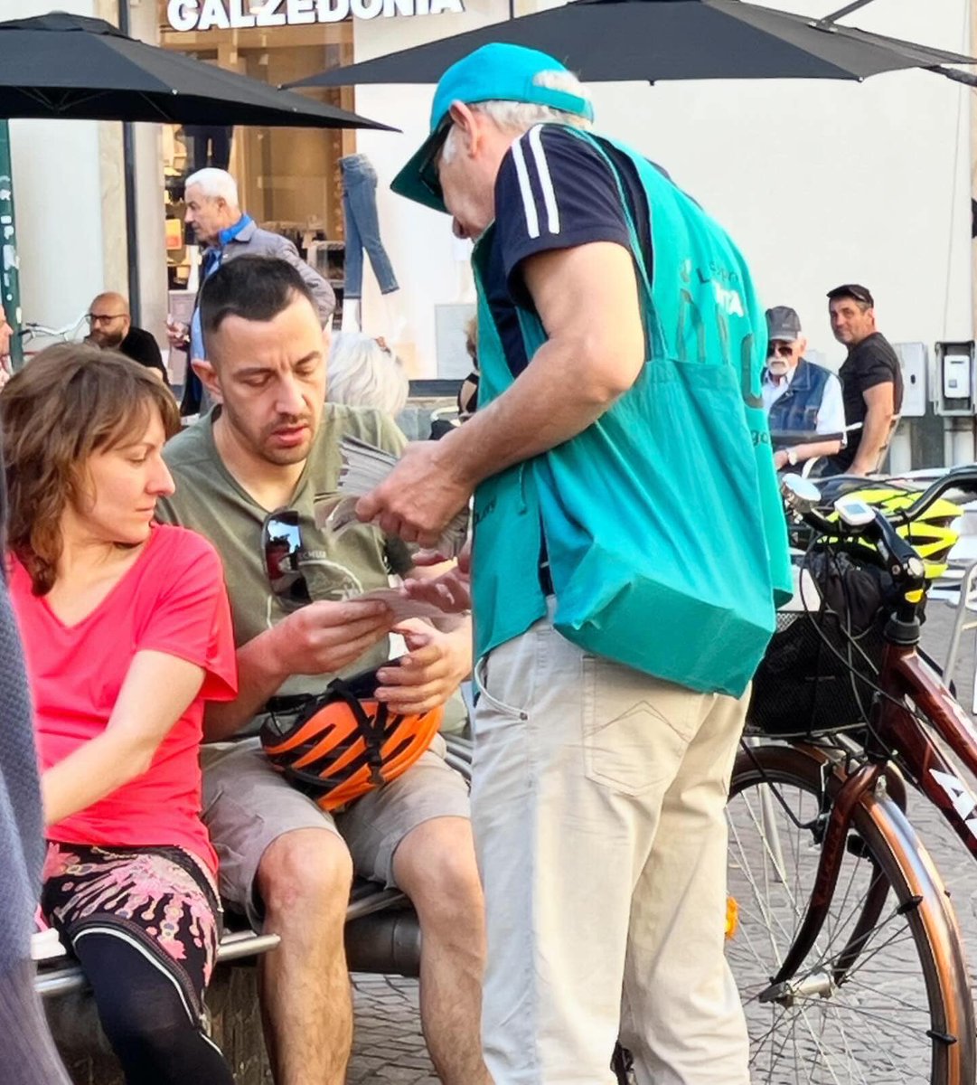 In Monza-Brianza, Italy they handed out  1,800 Truth About Drugs booklets in the historic center of Monza 📚 Read, download or order free the booklets THE TRUTH about DRUGS on the website drugfreeworld.org 👈

#truthaboutdrugs #drugfreeworld