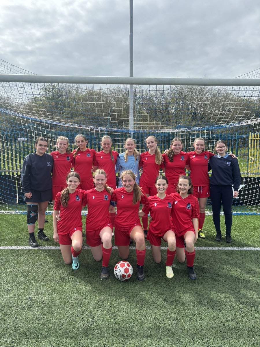 Ymlaen i rownd derfynol Cwpan Cymru i dîm D15 ar ôl buddugoliaeth wych prynhawn ‘ma! ⚽️ Bryant x2, Waite 👏 🏆 Rownd Derfynol Cwpan Cymru 🏴󠁧󠁢󠁷󠁬󠁳󠁿 📅 Sadwrn 11/05/2024 ⏰ 12:30 📍 Park Avenue, TNS, Oswestry 🤝 Glan Clwyd