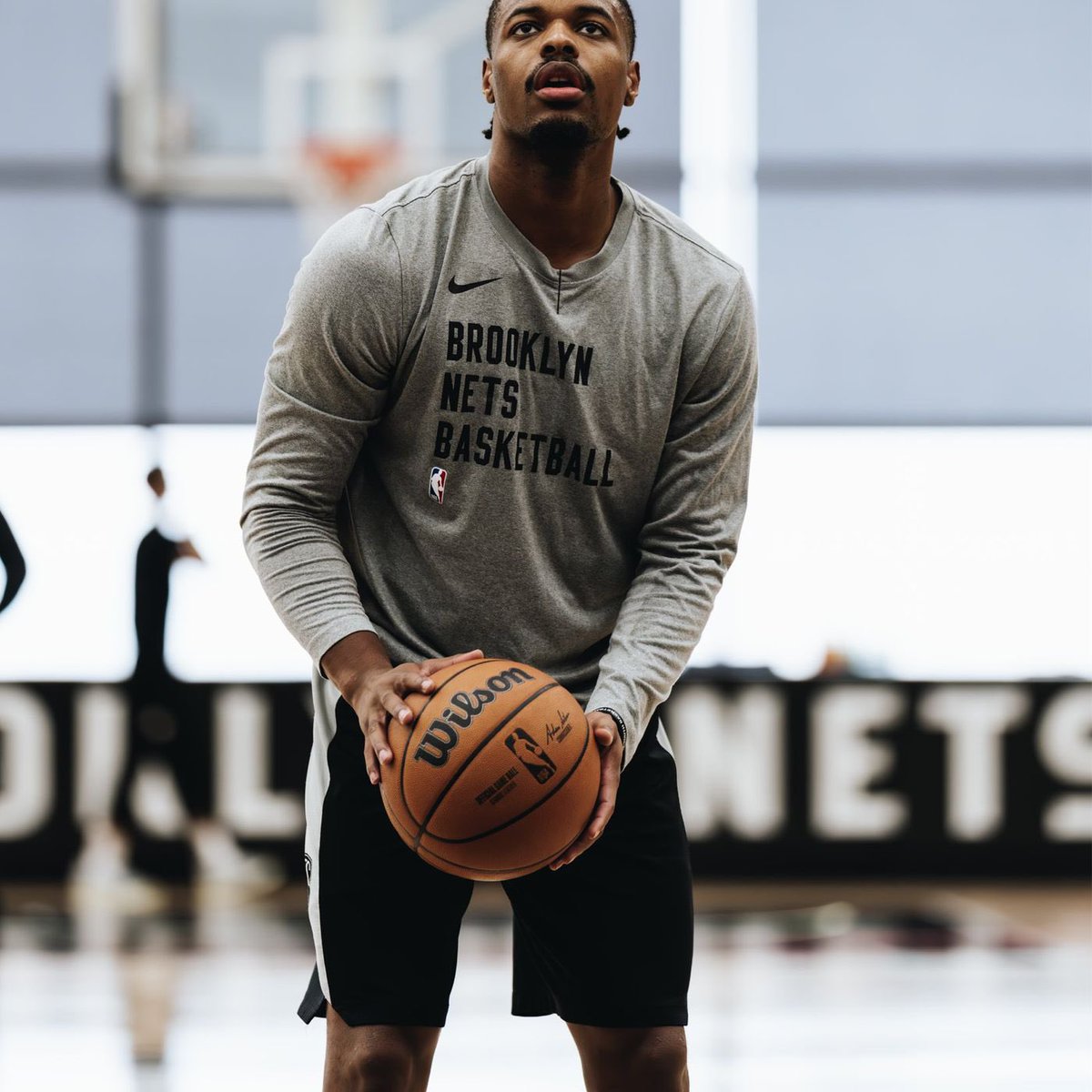 Dennis Smith Jr. recently expressed his admiration for the Nets training staff: “the medical and training staff is one of the best I’ve ever seen in the league – and I’ve got a real perspective on that because I’ve been around.” (Via:@MikeAScotto )